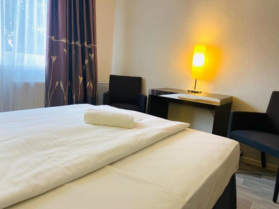 Hotel 22 *