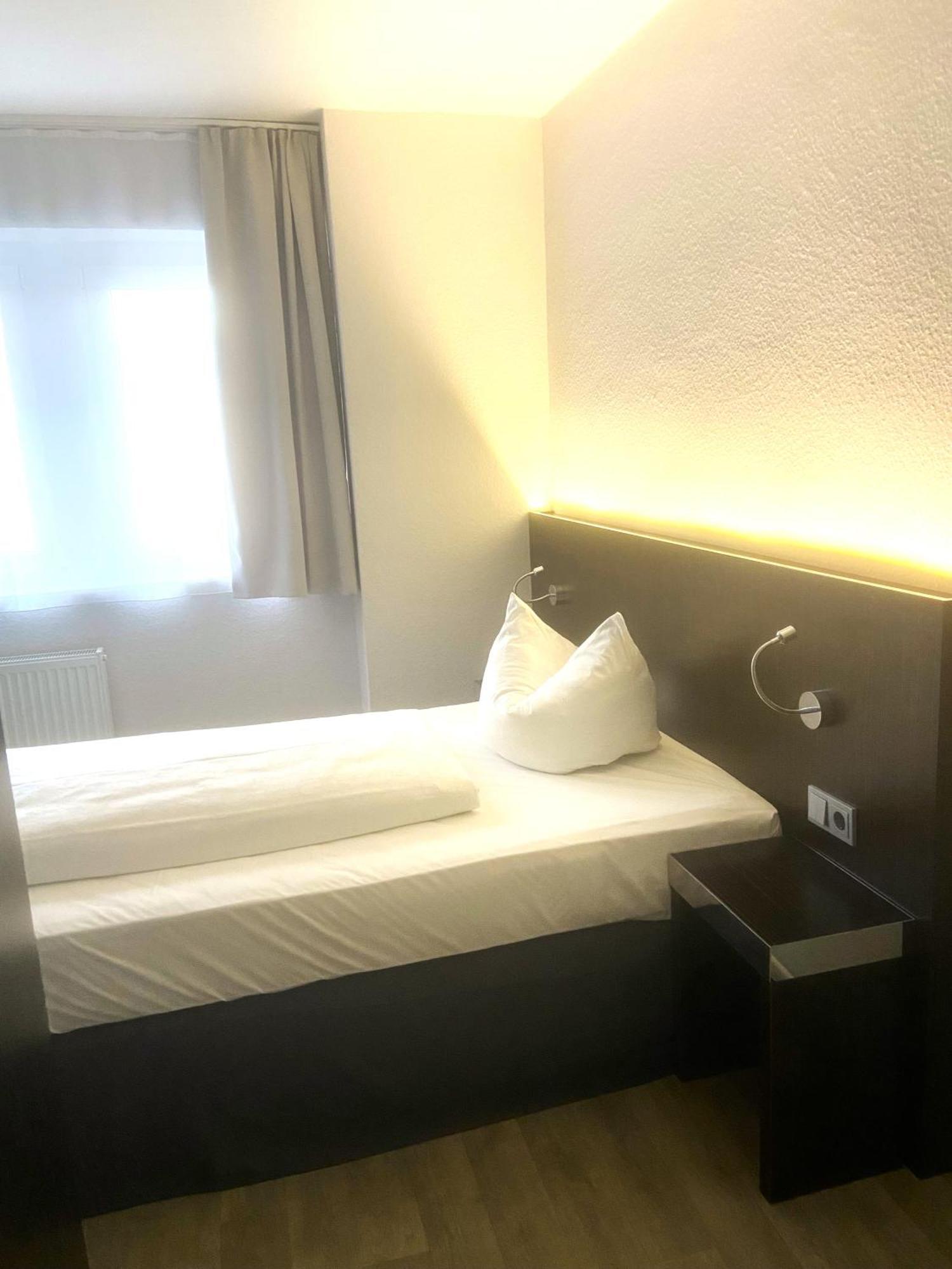 Hotel 22